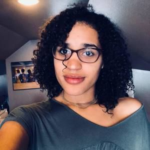 Meet your Posher, Shaelynn